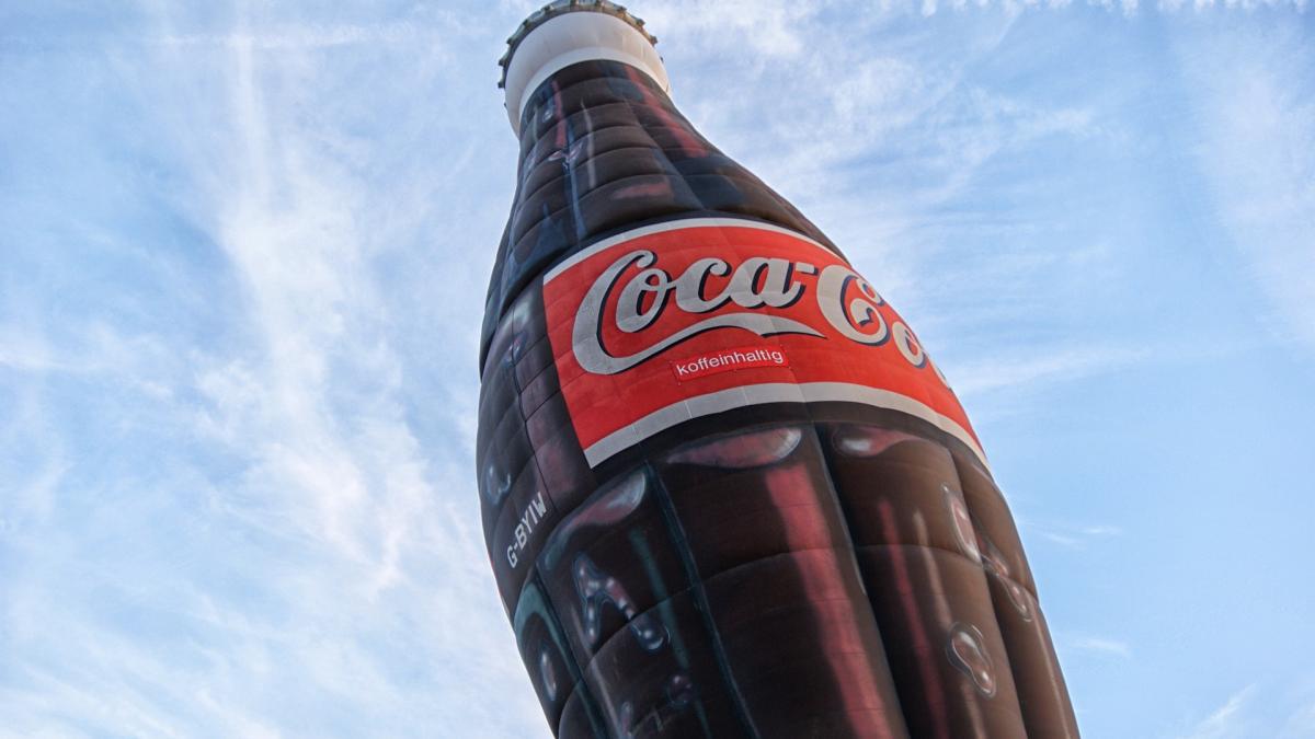 coca-cola-testeaza-sticle-din-hartie_96030600