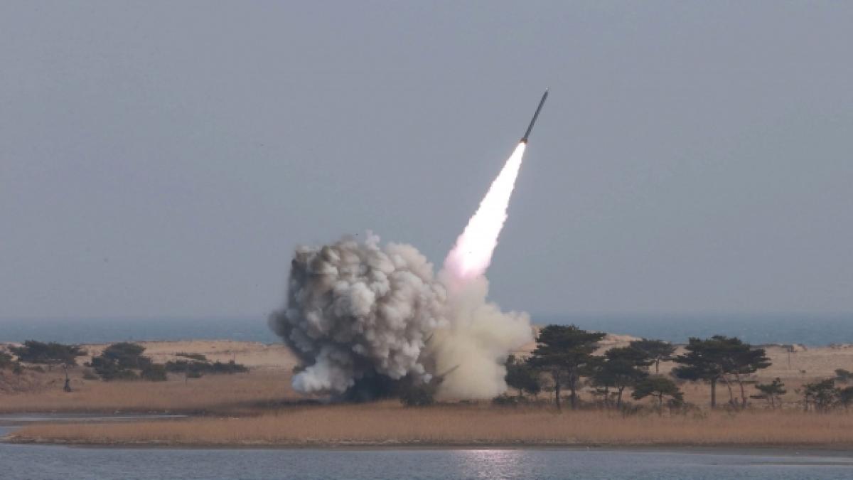 o-racheta-balistica-si-doua-drone-lansate-de-rebelii-din-yemen--interceptate-de-arabia-saudita_32468400