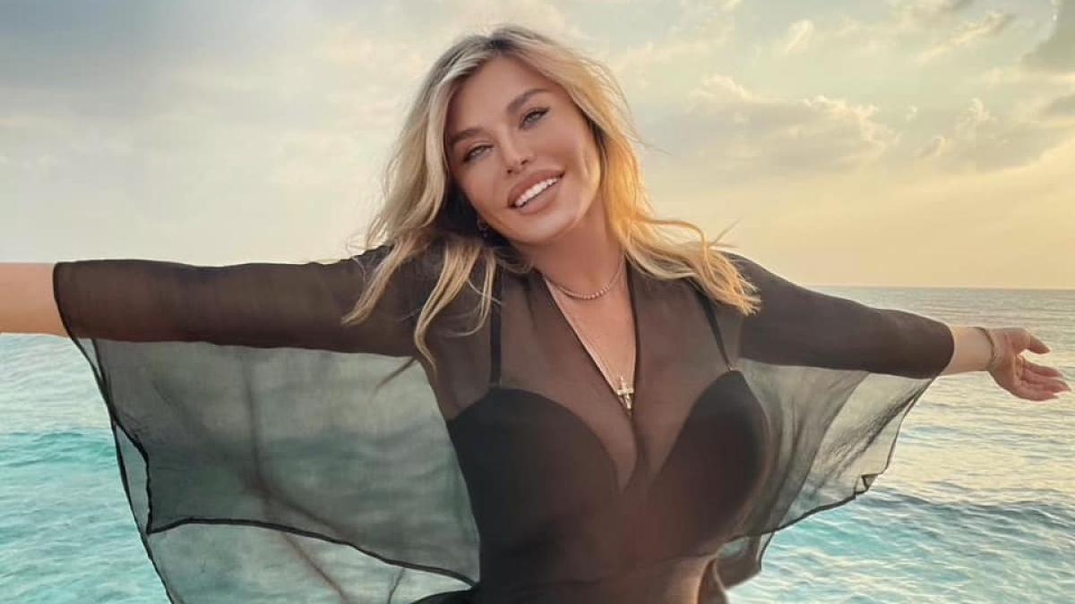 loredana-groza--de-la-saracie--la-succes--detalii-nestiute-nu-aveam-bani-nici-de-un-siret_38649400