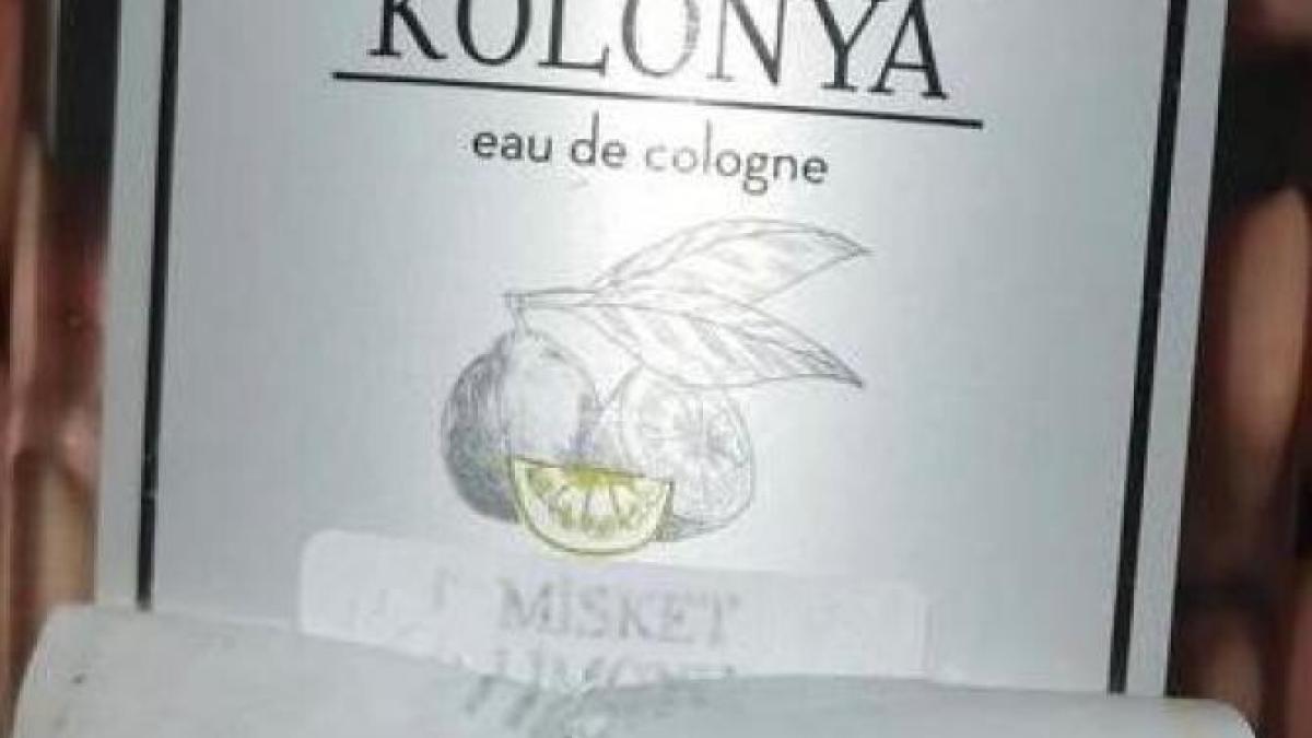 dezinfectant-fals-vandut-in-bucuresti--verifica-daca-l-ai-cumparat--este-apa-de-colonie-1_81961300