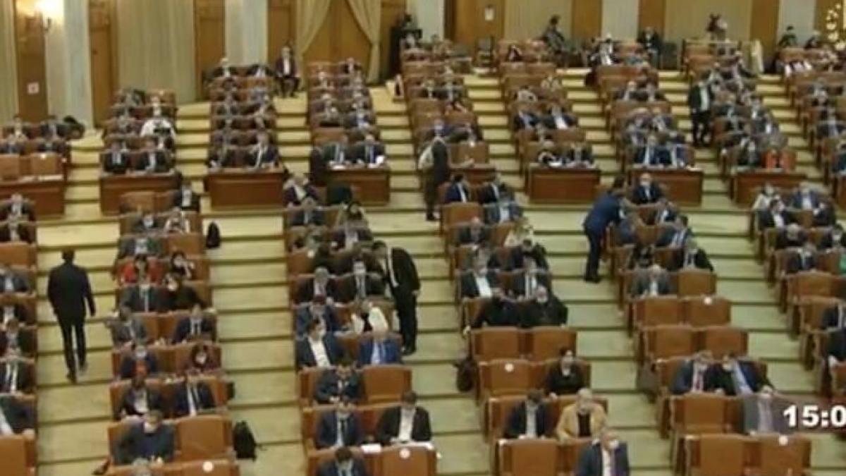 eliminare-pensii-speciale-vot-parlament-usr_17693600