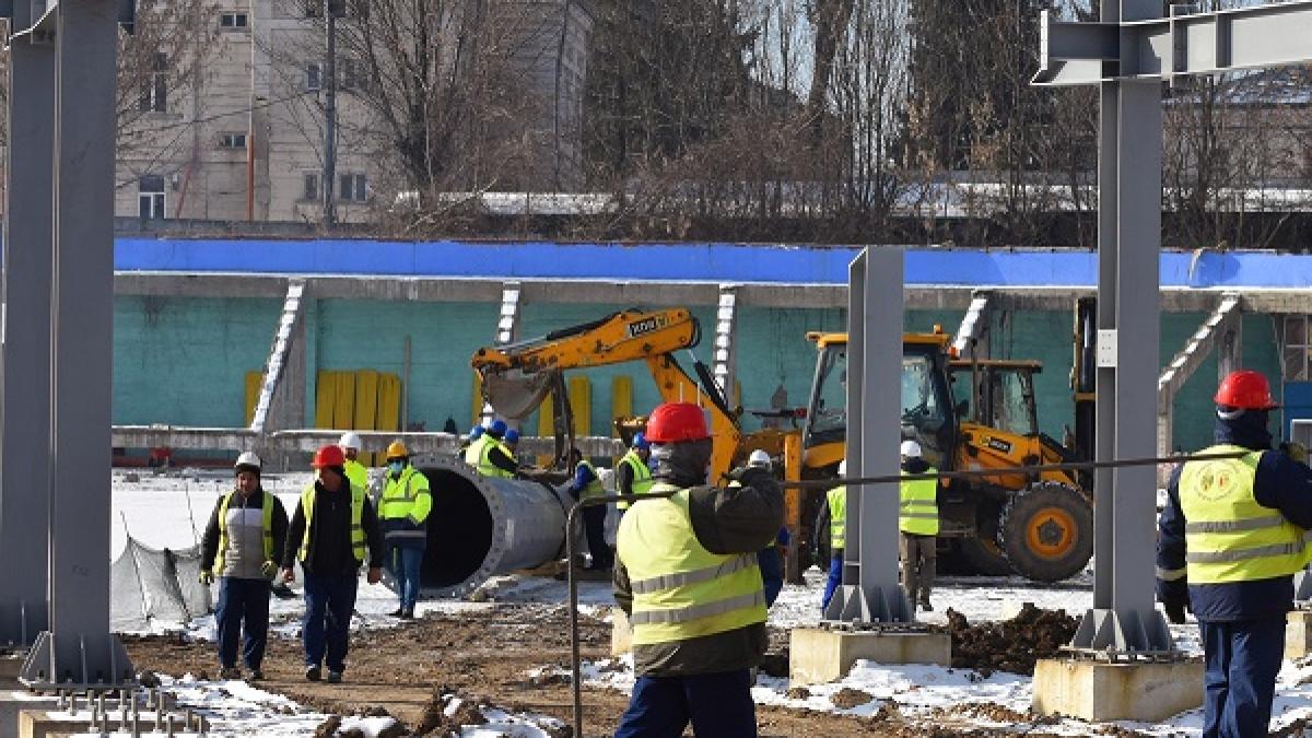 stadionul-eugen-popescu-din-targoviste--primarul-cristian-stan-incercam-un-demers-la-federatia-romana-de-fotbal-2_61833800