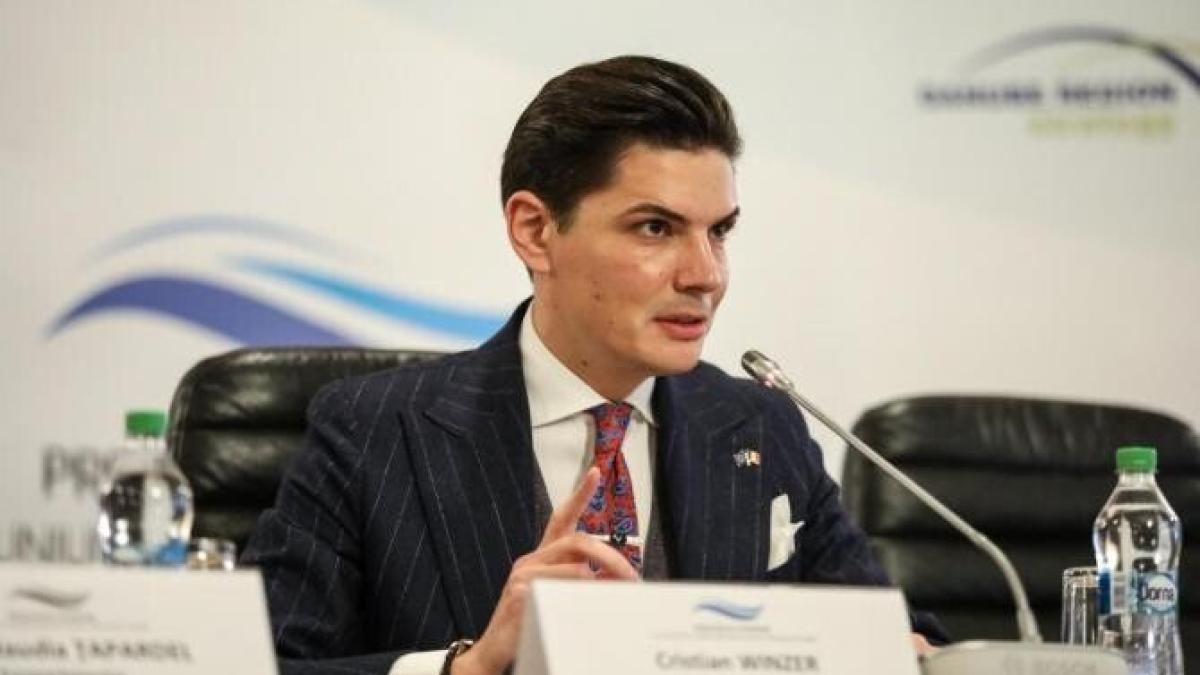 avocatul-cristian-winzer-s-a-uitat-pe-motivarea-proiectului-de-lege-privind-desfiintarea-siij--adoptat-astazi-de-guvern--si-a-descoperit-lucruri-absolut-ingrozitoare-_82398600