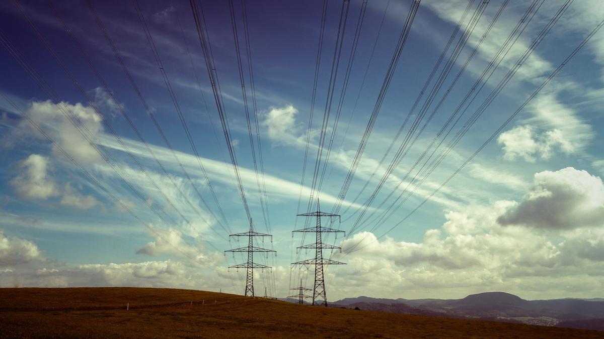 sat_franta_lasat_fara_curent_electric_21539800