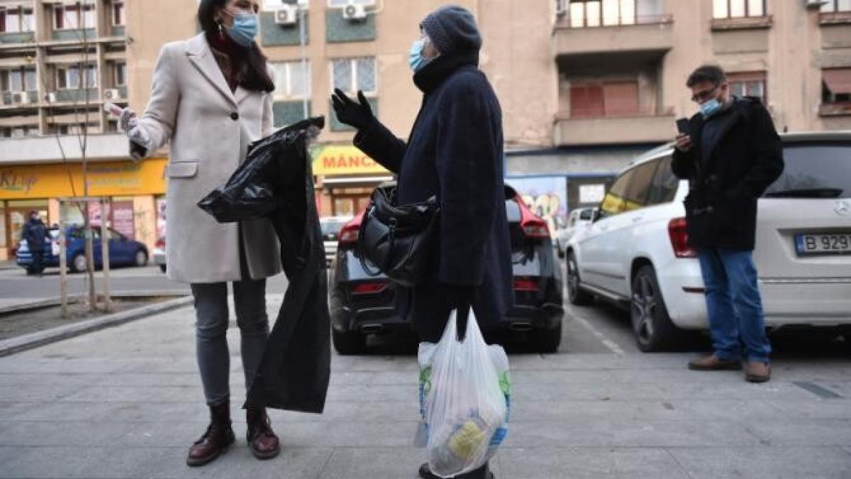 clotilde-armand-dracoaice-fara-sutien_00668500