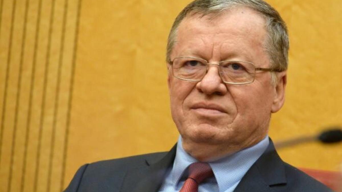 anton-hadar-avertisment-pentru-tineri_07575400