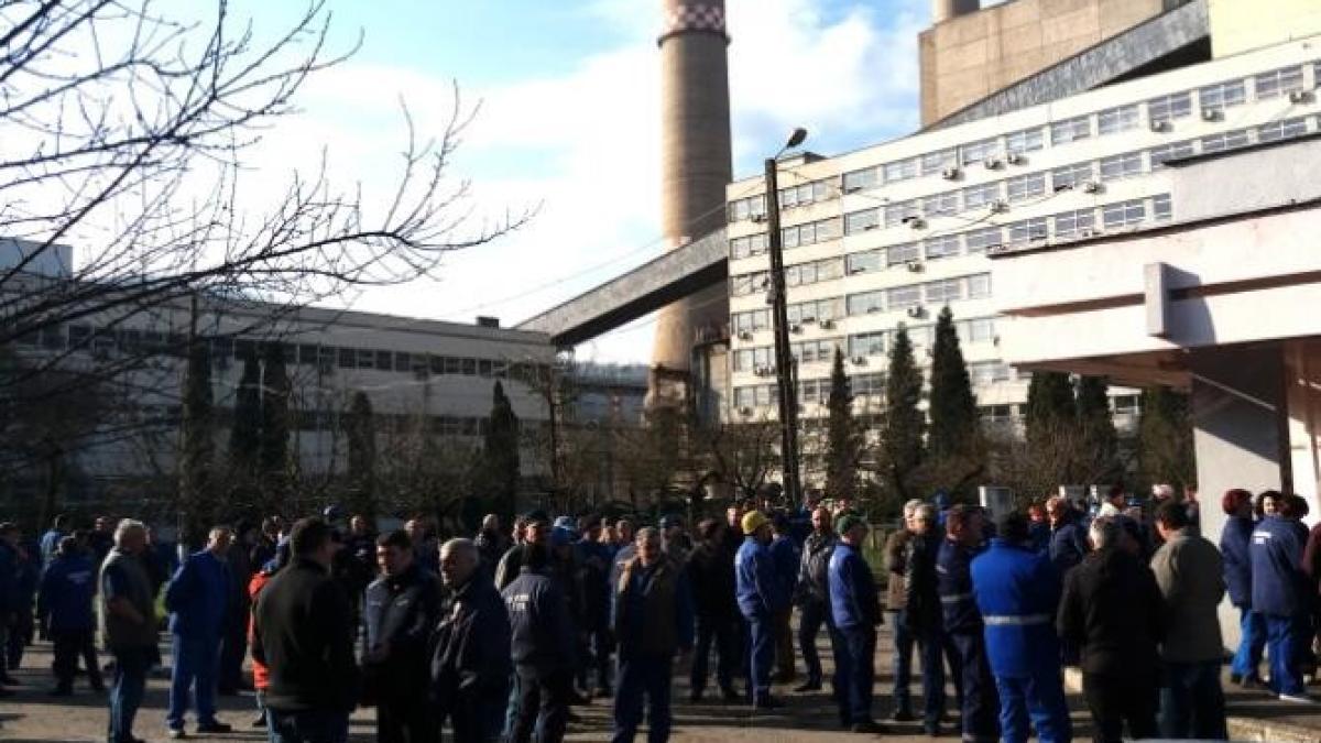 proteste-mineri--presprc-ccprc-a6edinte-cj-hunedoara--nu-preluaprc-ccprc-86m-o-sobaprc-ccprc-86-de-teracotaprc-ccprc-86_75993000