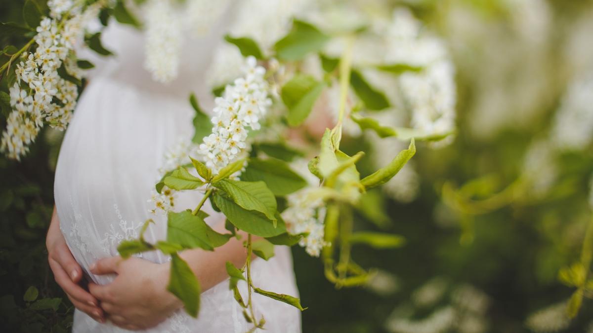 tanara_lovit_amenintat_gravida_fost_iubit_38470100