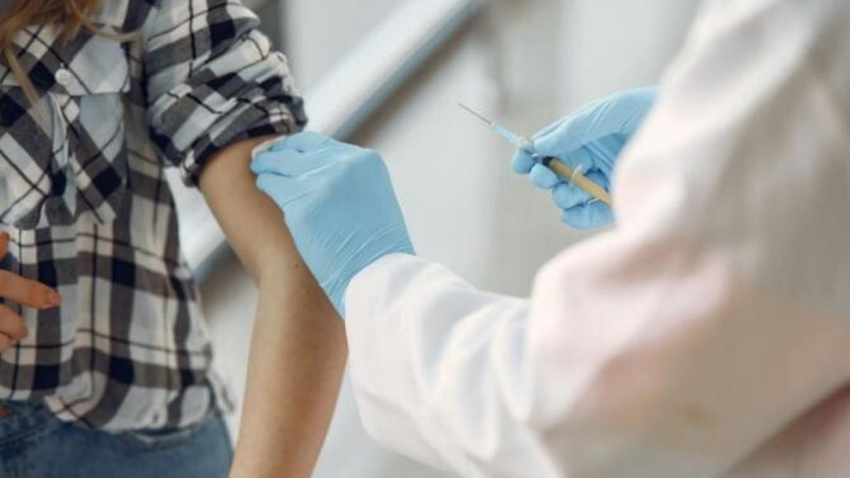 vaccin_coronavirus_tulpini_noi_foto_pexels_35613200