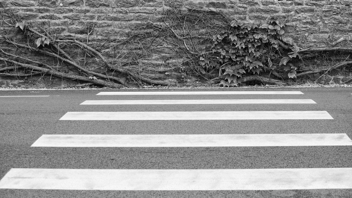 fata_13_ani_acrosata_masina_botosani_57775700