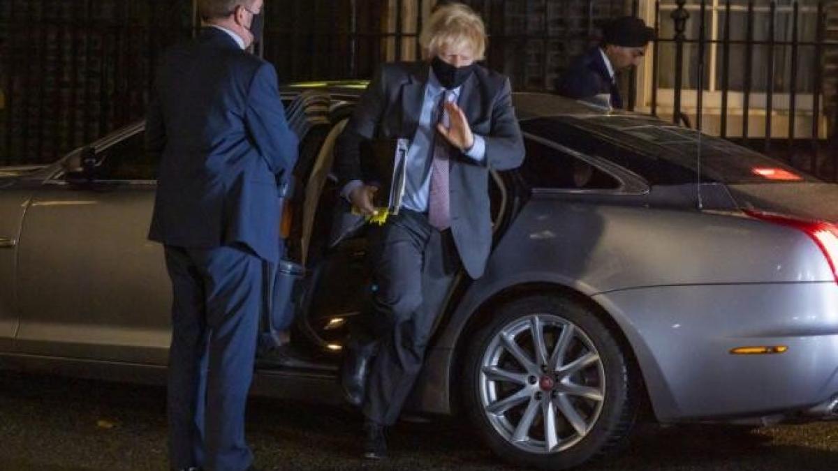 boris-johnson_marea_britanie_relaxare_55476400