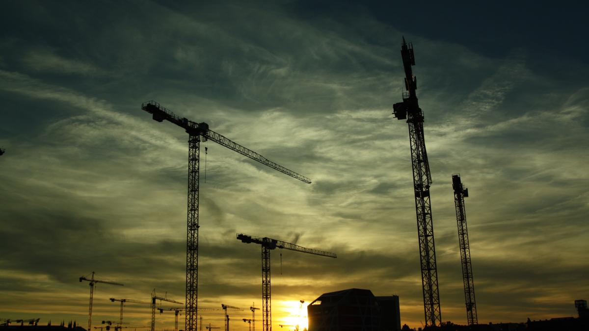 construire-blocuri_79409900