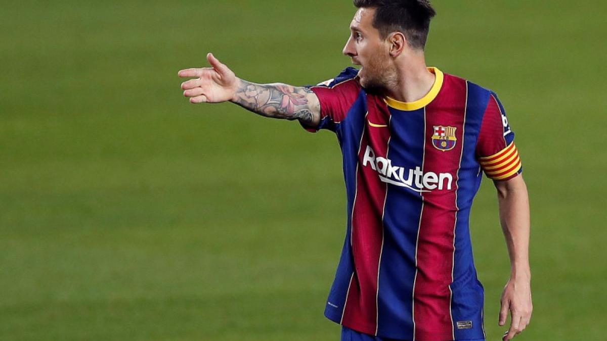 lionel-messi--dubla-pentru-fc-barcelona-in-meciul-cu-elche-din-la-liga---video_75587800