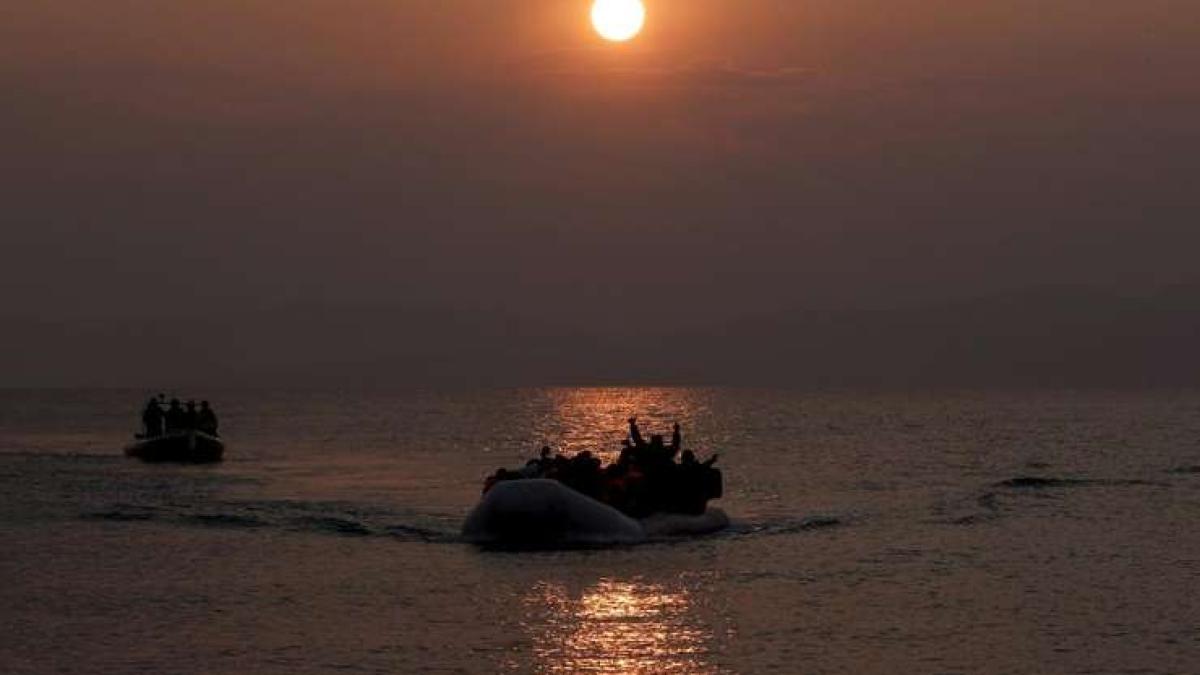 migranti_17_08841600