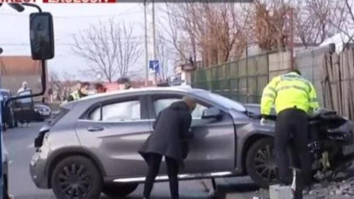 accident-andronache--soferita-care-a-dat-cu-masina-peste-cele-doua-fetite--batuta-cu-lopata_26164400