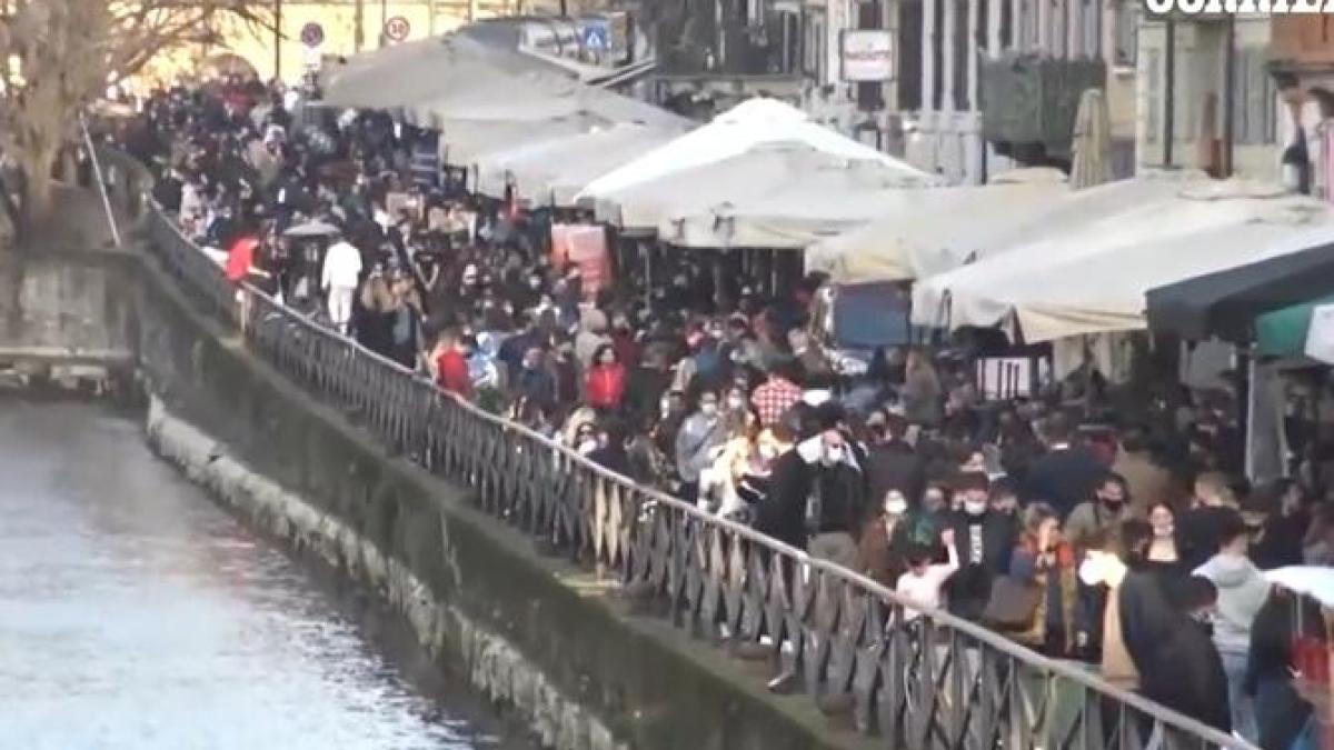 aglomeratie-de-nedescris-la-milano_12308400