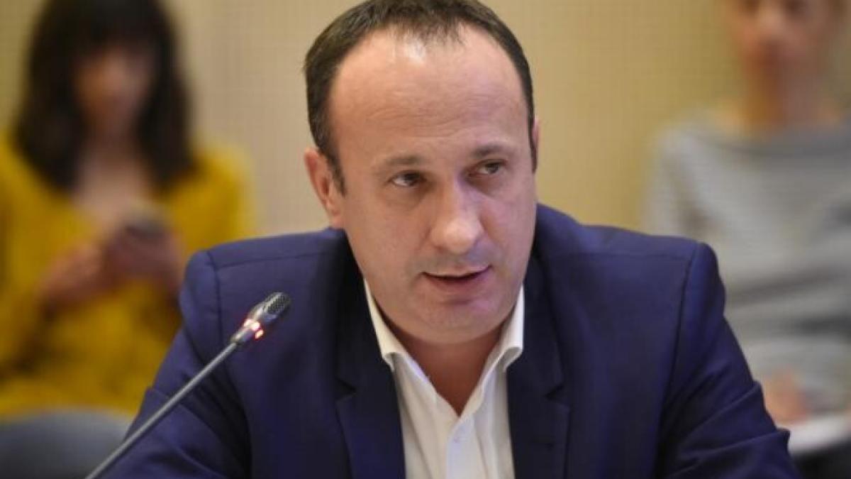 analistul-adrian-caciu-prc-e2prc-80prc-9ddigitalizarea-trebuie-sa-fie-o-strategie-de-tara-prc-e2prc-80prc-9d-unde-e-vina-antreprenorilor-si-a-guvernului_60373600