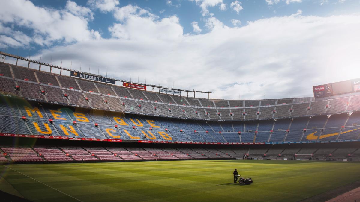 stadion-barcelona_61912700