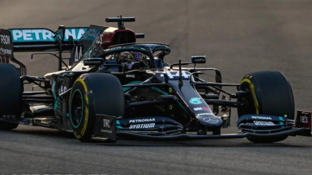 lewis_hamilton_formula_1_96369900