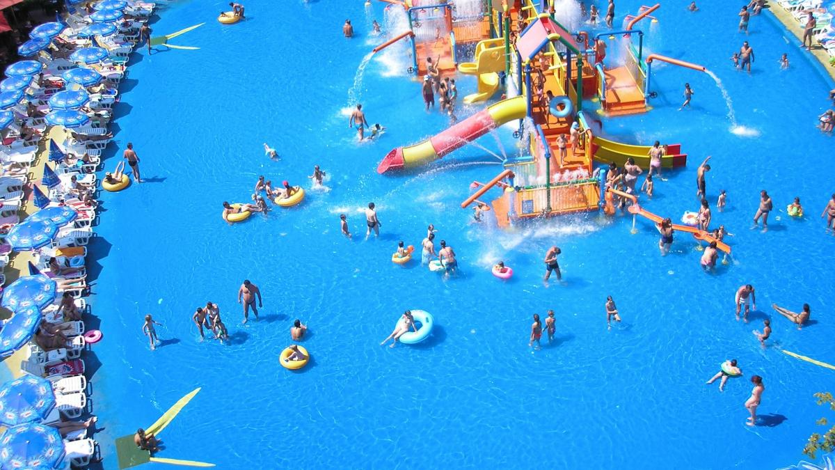 primarul-constantei-suparat-pe-manelizarea-turismului-din-mamaia--schimbari-pe-litoral-in-2021_43798400