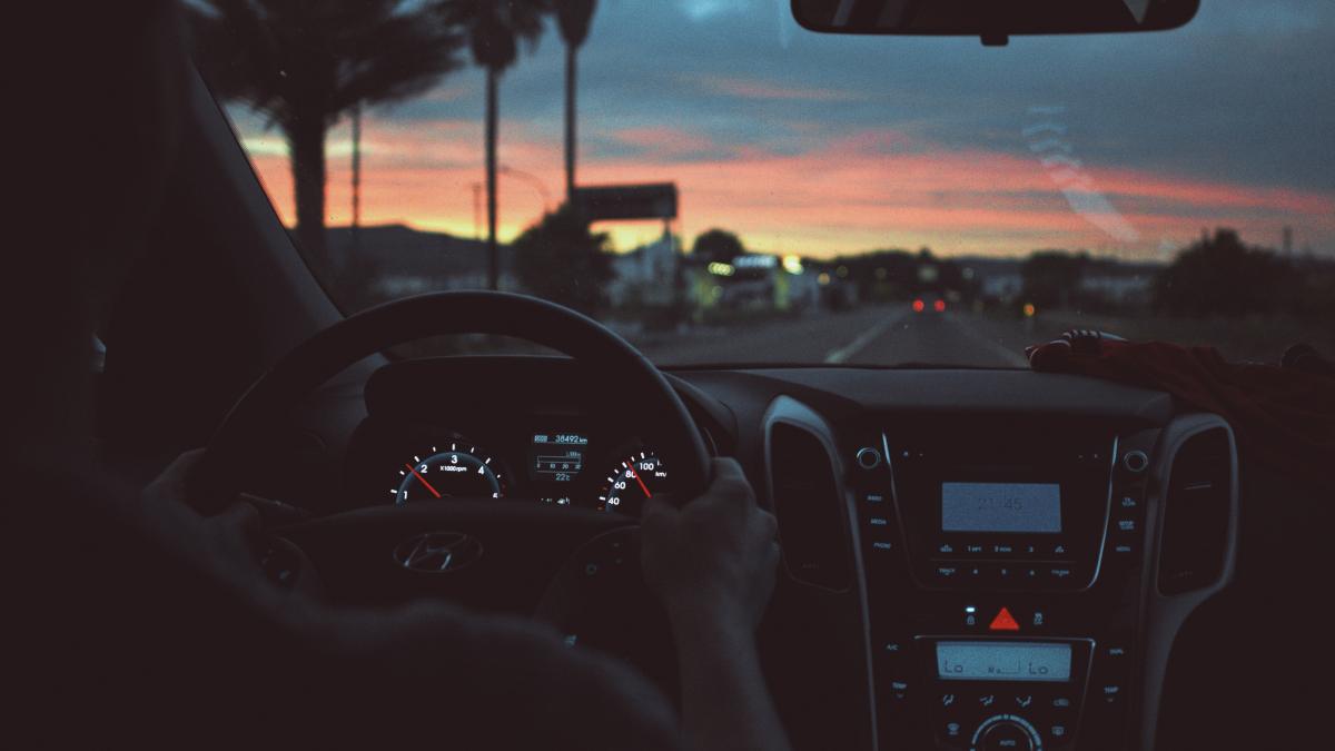 sfaturi_condus_noaptea_unsplash_73511300