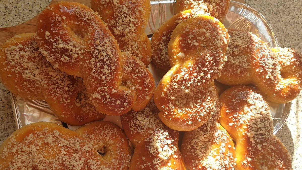 mucenici-moldovenesti-pufosi--reteta--cum-se-prepara_20802600