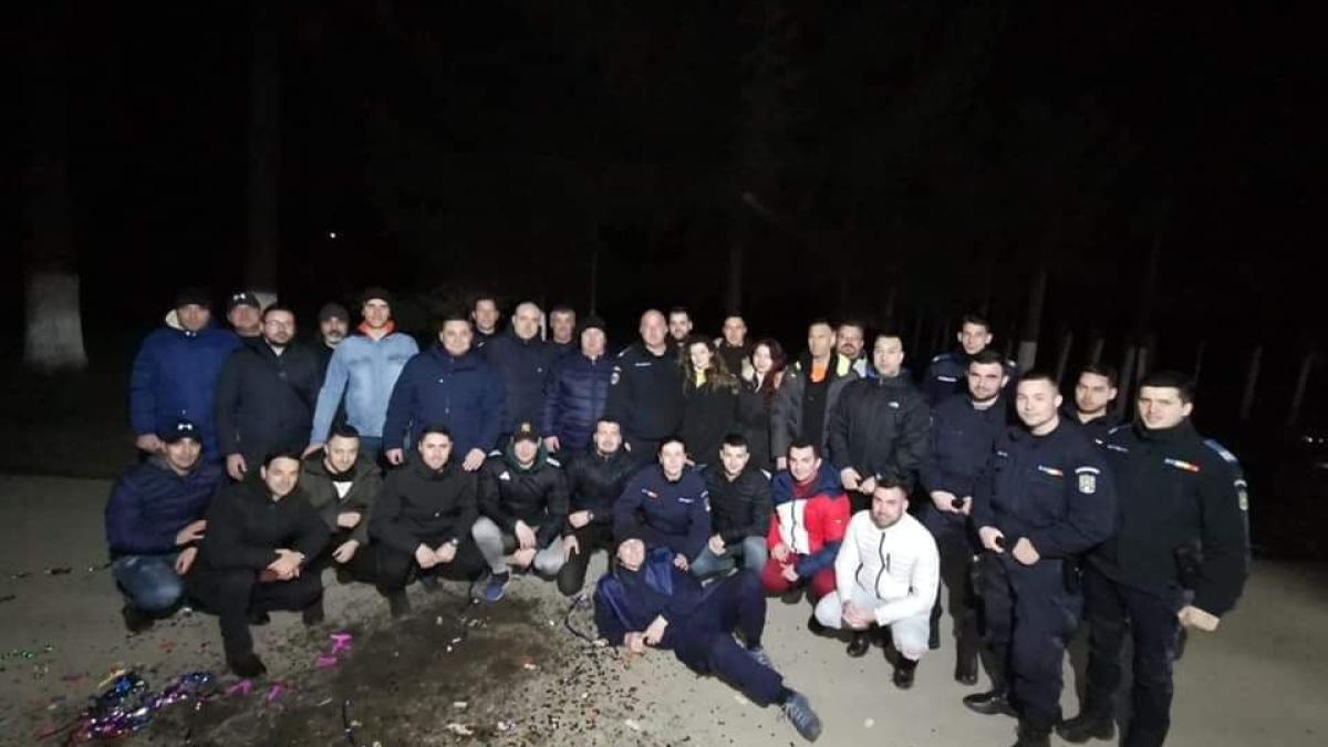 jandarmi-din-brasov-petrecere-de-pensionare_58504400