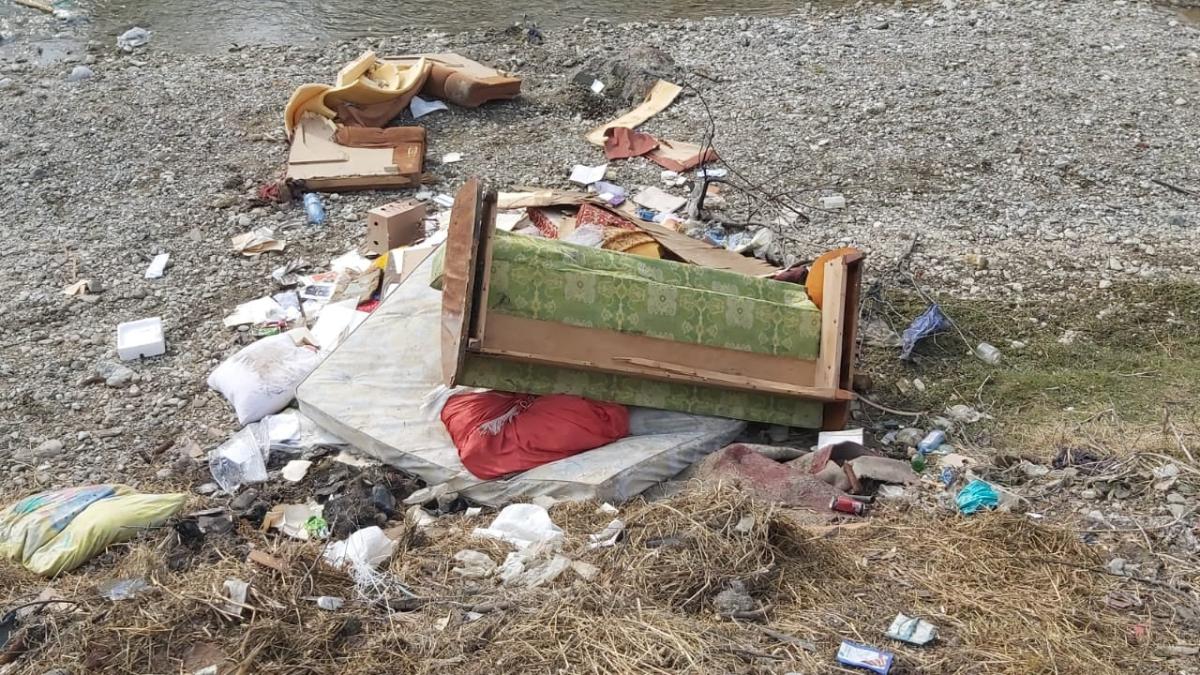 gunoi-barbat-aiud-amenda_93801400