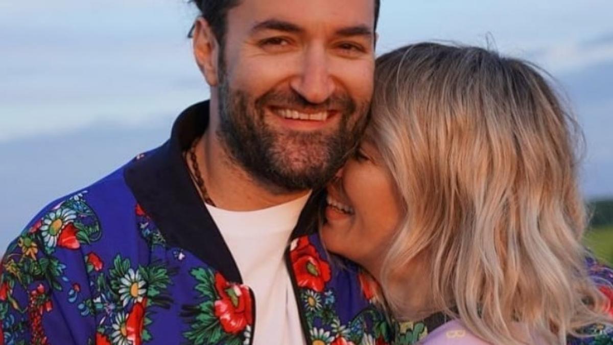 laura-cosoi--prima-reactie-dupa-ce-smiley-si-gina-pistol-au-devenit-parinti_67114800