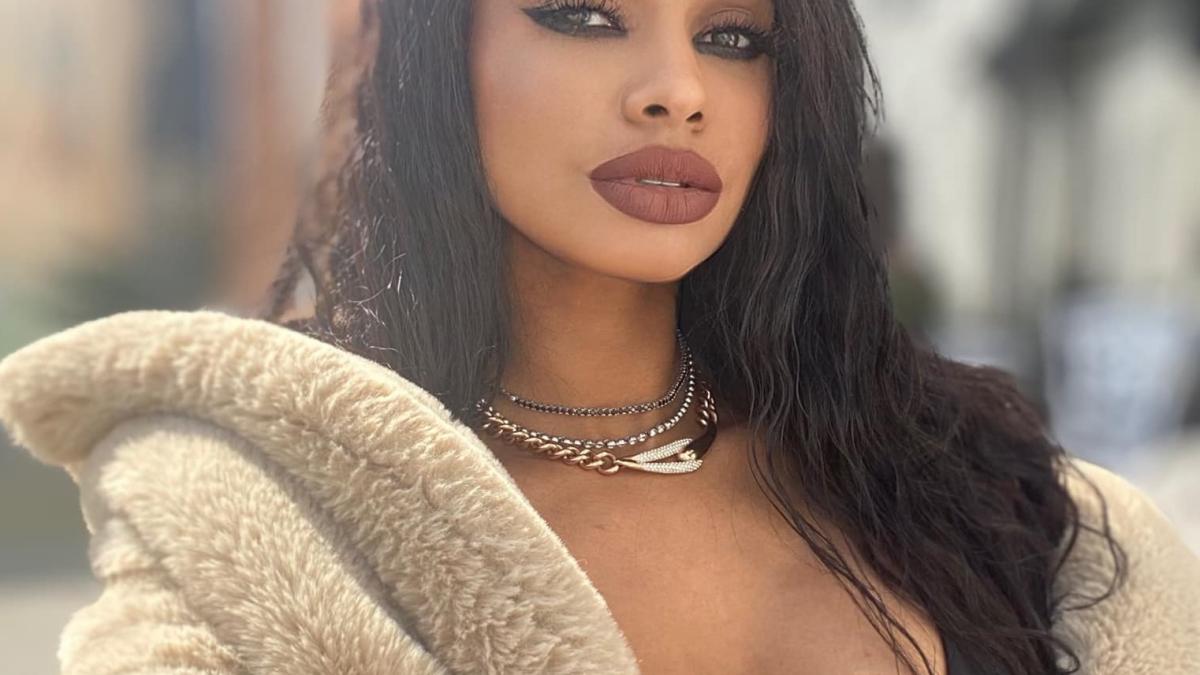 laurette--batuta-de-un-barbat-intr-un-hotel-din-bucuresti--avocatul-vedetei-a-fost-un-atac-spontan_44865600