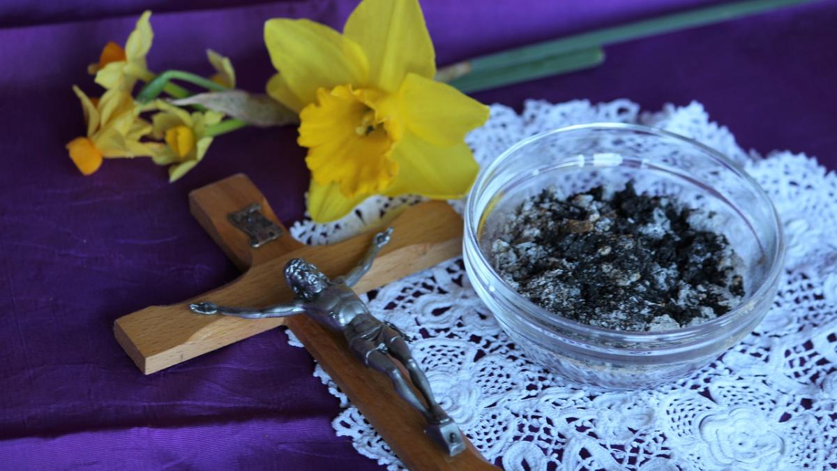 lasata_secului_2021_traditie_superstitii_01496300