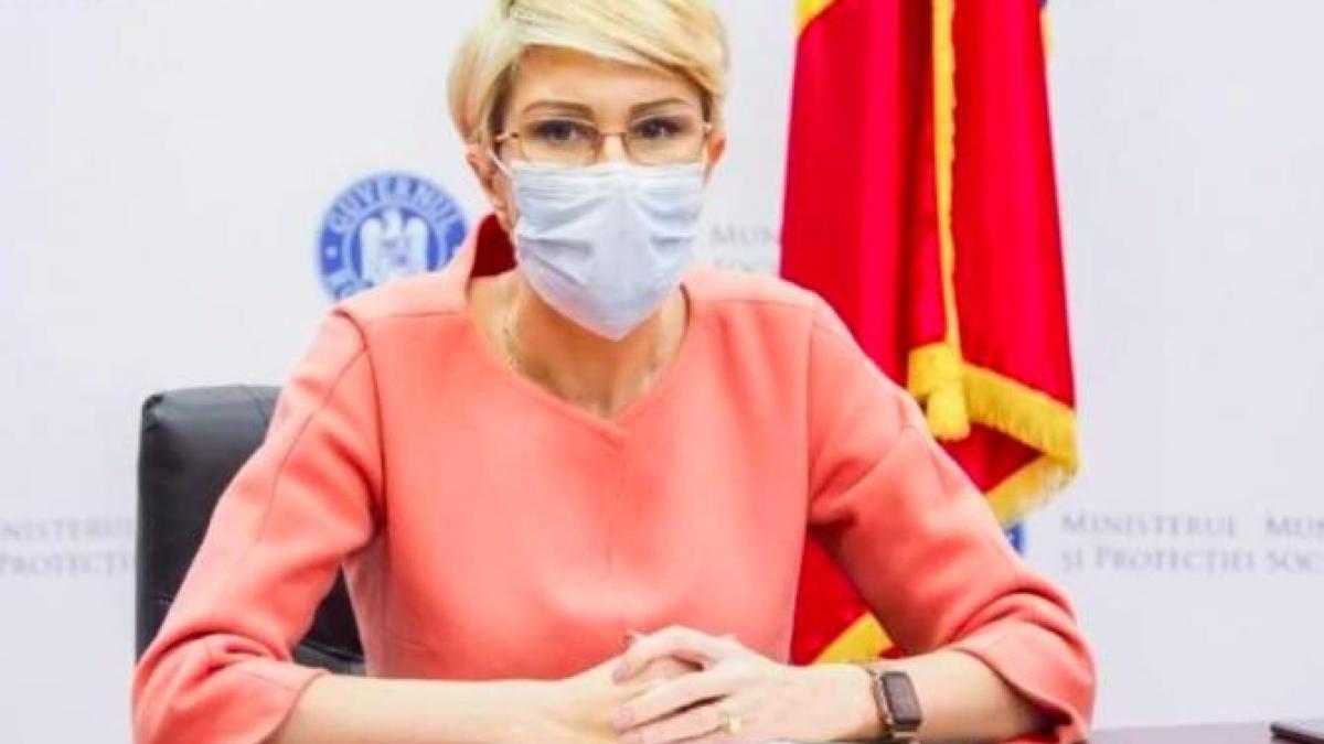 raluca_turcan_campania_vinerea_verde_79507200