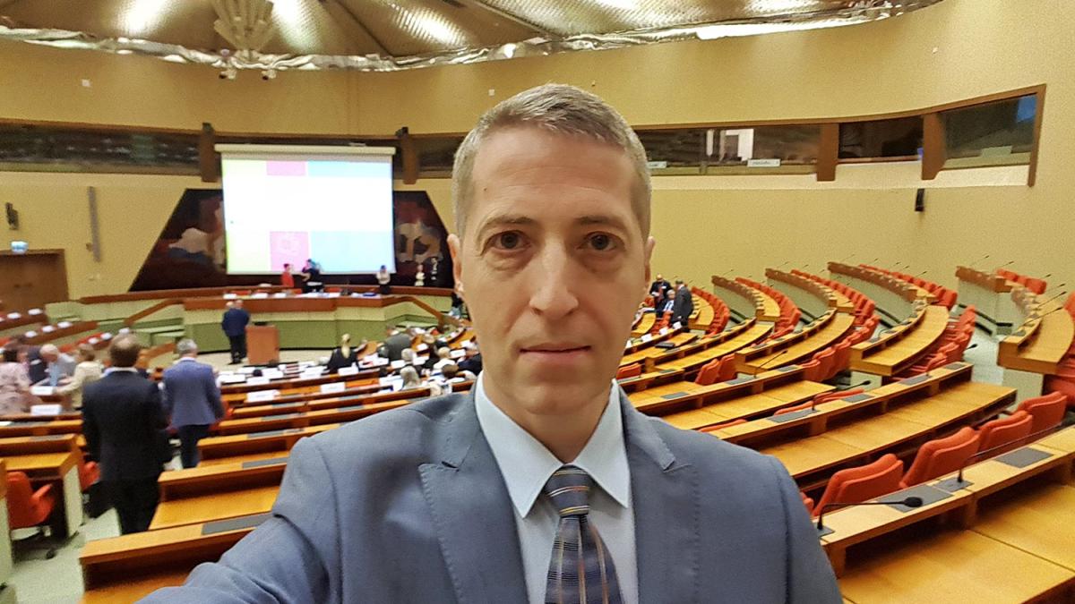 radu-herjeu--despre-problema-rasismului-in-romania-radacini-profunde-principala-zona-pe-care-cna-a-taxat-o_59393000