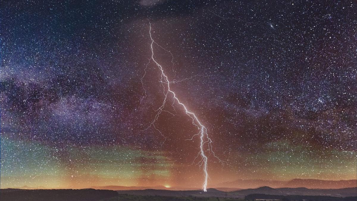 fulger-sursa-fosfor_39994000