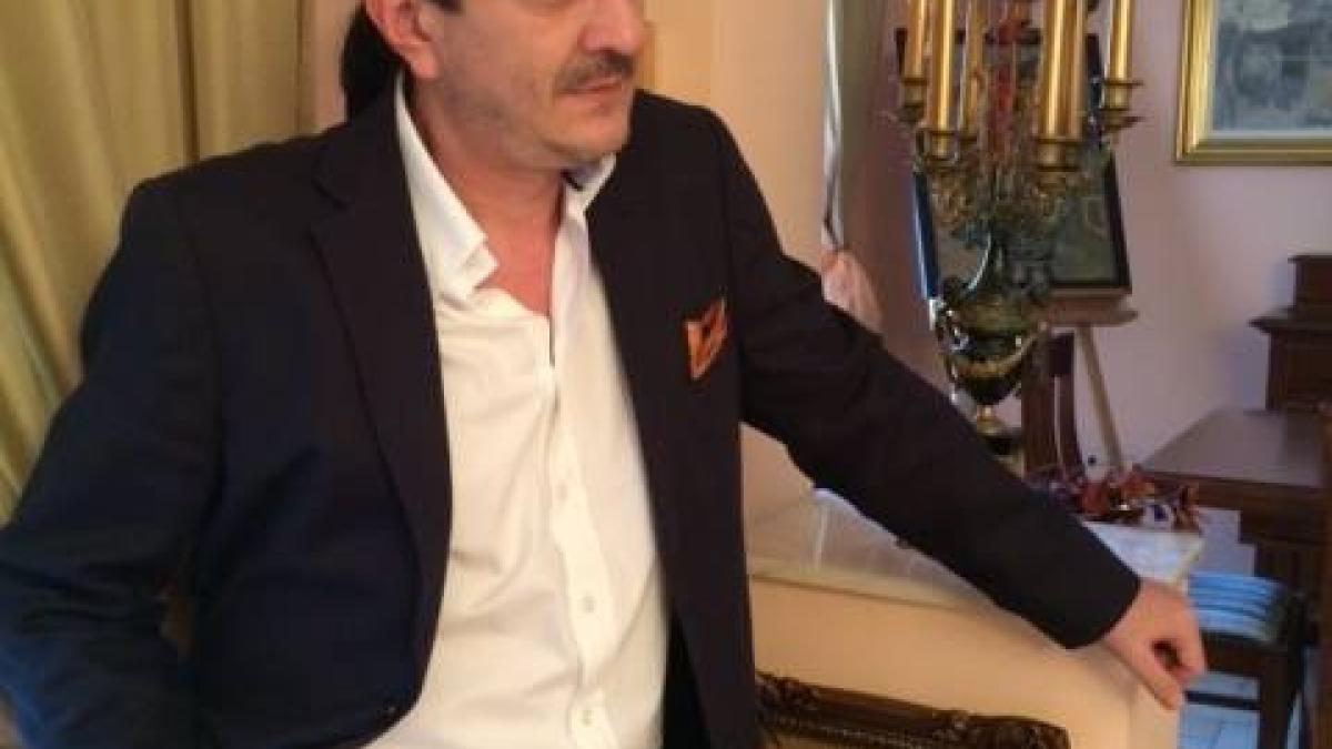 mirel-curea-covid-tulpina-uk_79474300