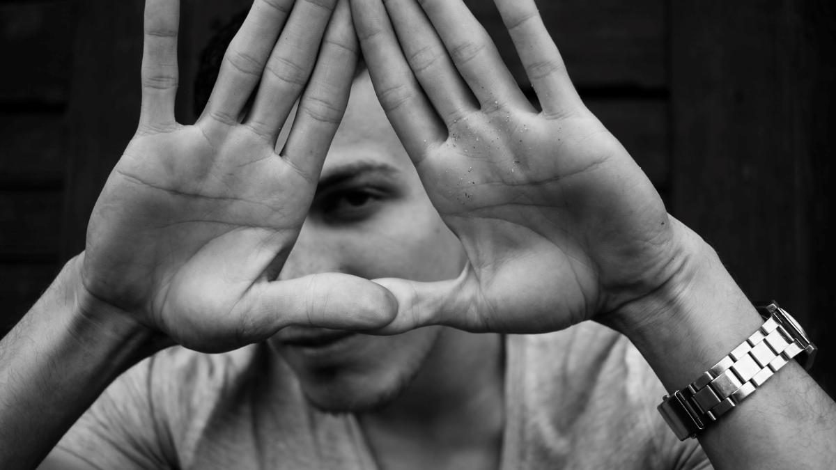 batut-de-vecin-pentru-ca-i-ar-fi-ocupat-locul-de-parcare_19263700