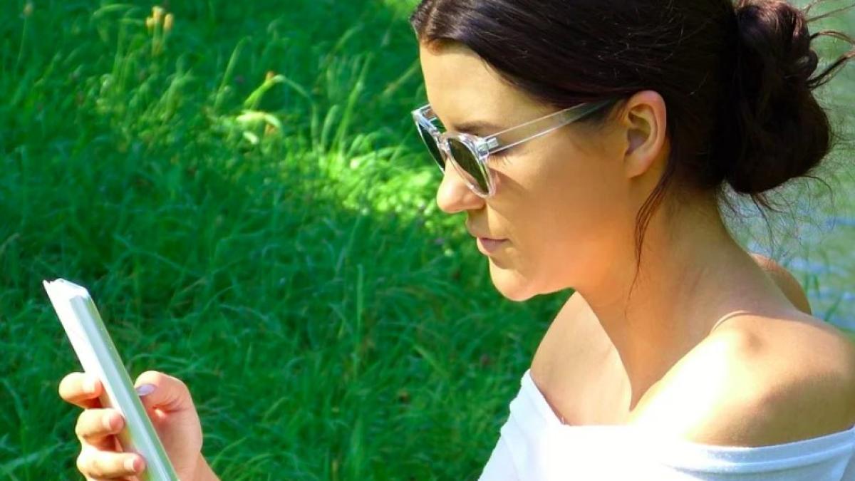 aplicatie_consimtamant_pixabay_77087900