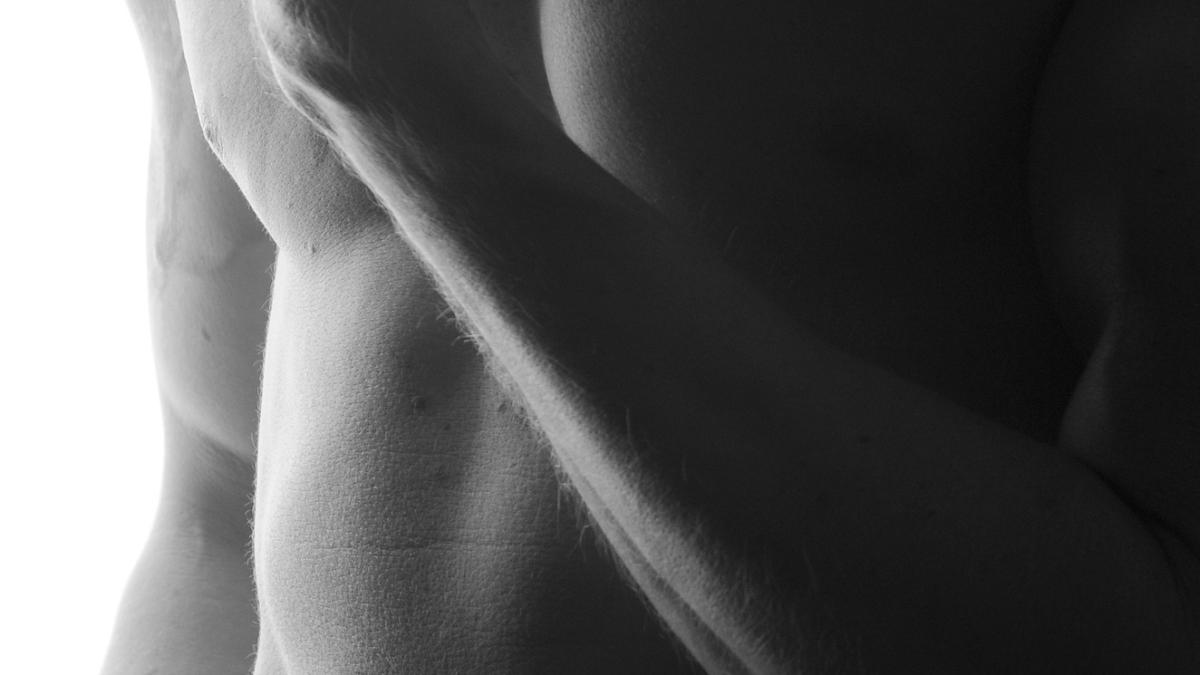 tanara-care-a-descoperit-ca-iubitul-o-inseala_09636700