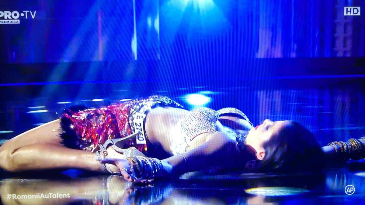 natasha_korotkina_romanii_au_talent_09178000