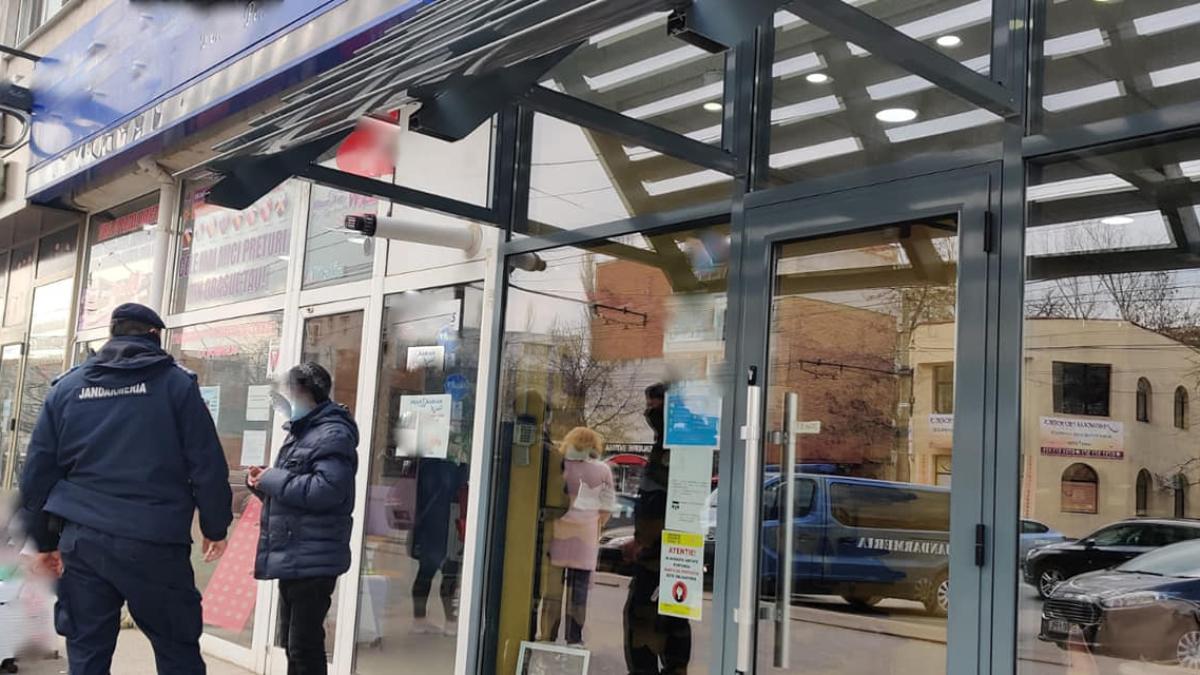 jandarmerie_galati_amendat_barbat_femeie_jignita_fb_87834200