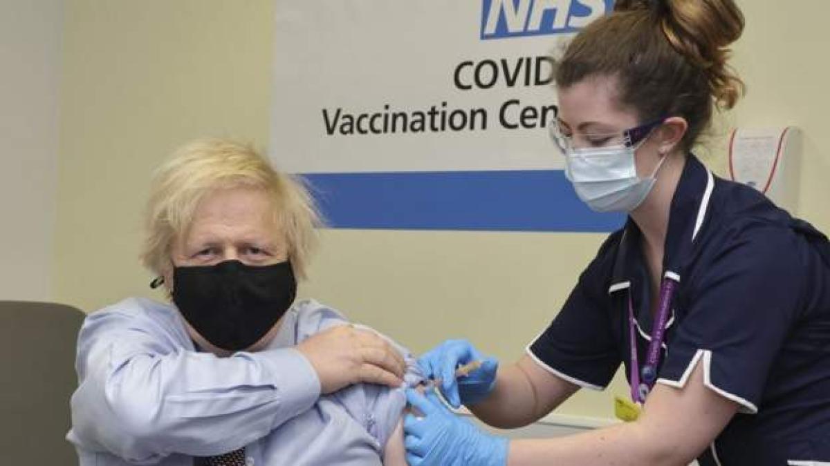 boris_johnson_vaccinat_guvern_sursa_89091500