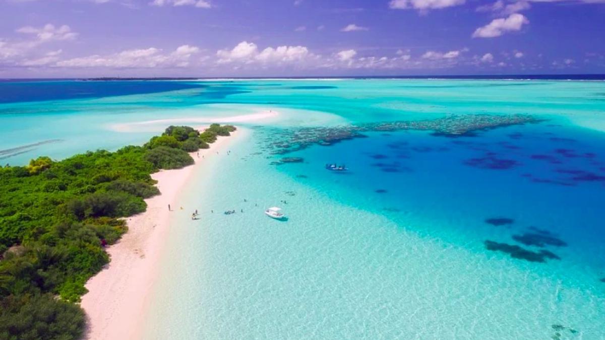 maldive_excursie_concediu_ilustrativ_pxb_70575400