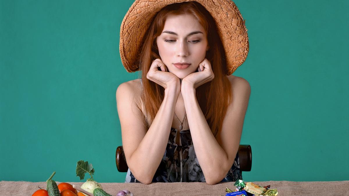 cum-renuntam-la-dulciuri-si-mancarea-nesanatoasa--cori-gramescu--explicatii-tine-in-foarte-mica-masura-de-motivatie_92902200