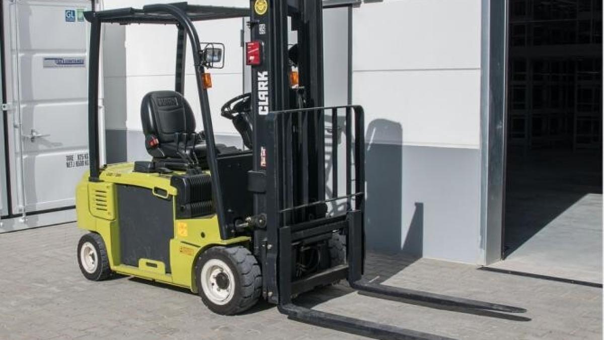 baprc-ccprc-86rbat-decedat-dupaprc-ccprc-86-ce-un-motostivuitor-s-a-raprc-ccprc-86sturnat-peste-el_58841100