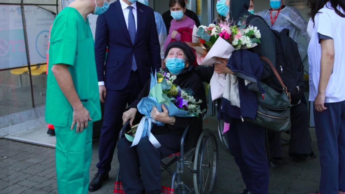 doamna_fulga_vaccinata_rapel_covid-19_19201400