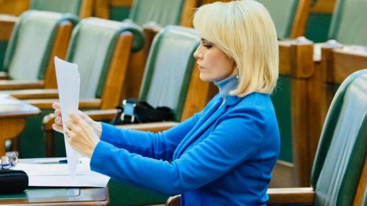 gabriela-firea-masluire-vlad-voiculescu-violeta-alexandru_65313500