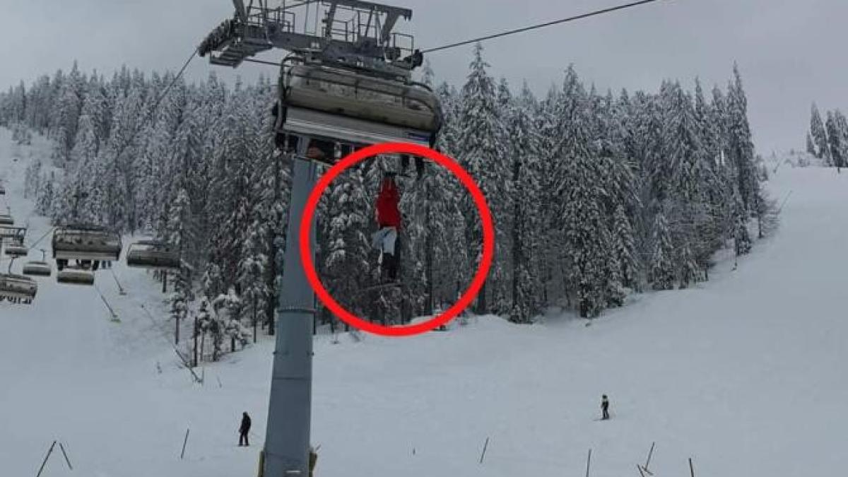 un-turist-a-vrut-saprc-ccprc-86-saraprc-ccprc-86-din-telescaun-dupaprc-ccprc-86-ce-i-a-caprc-ccprc-86zut-un-schiu--a-raprc-ccprc-86mas-agaprc-ccprc-86tprc-ccprc-a6at_82638600