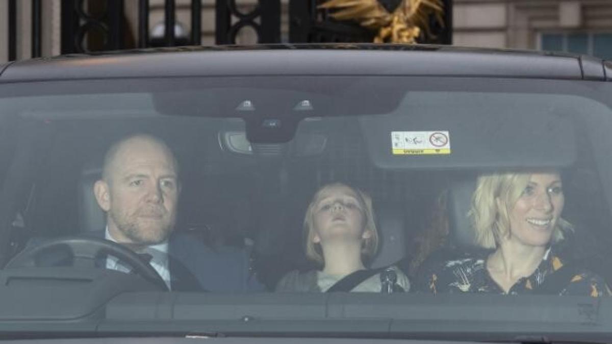 una-dintre-nepoatele-reginei-elisabeta-a-ii-a-a-nascut-un-baiat_02432500