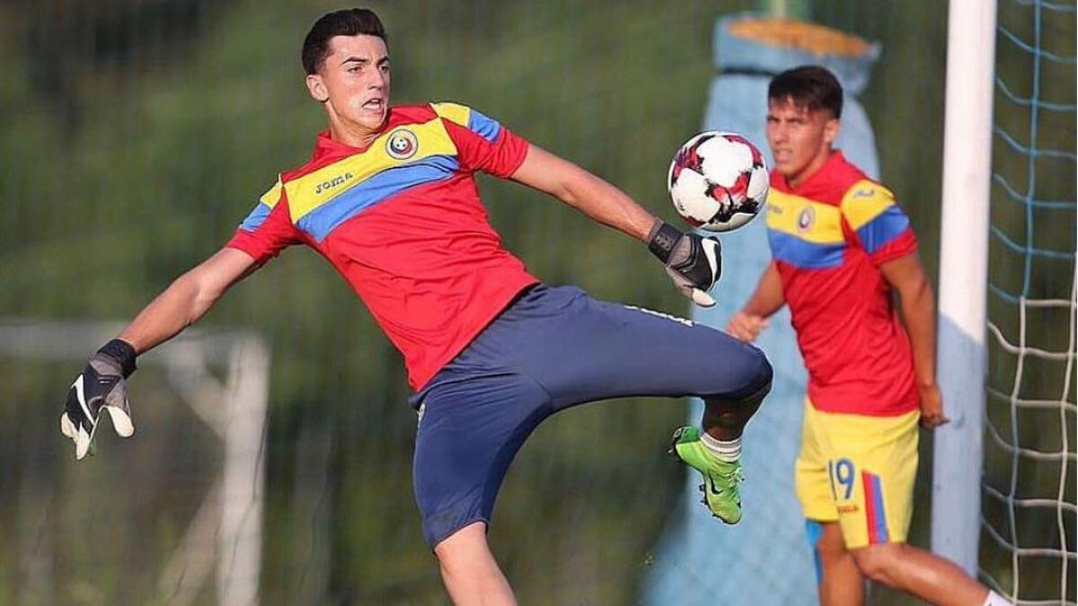 andrei_vlad_portar_romania_u21_fb_05851500