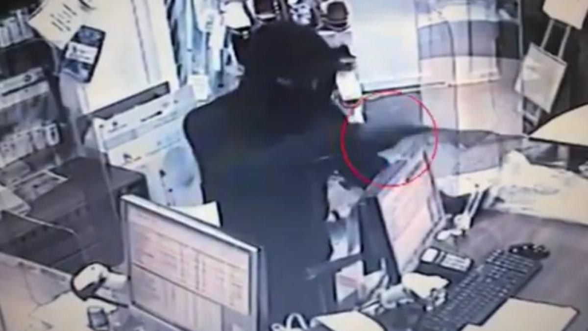 farmacista-atac-cutit-craiova_53045900